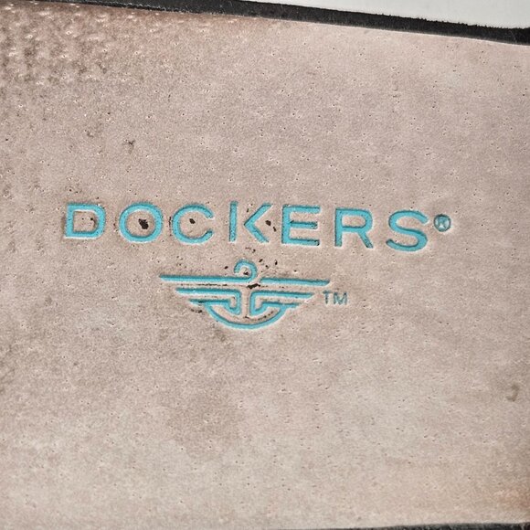 Dockers Sandals Womens Size 7.5M Brown Leather Flip Flops Casual Comfort Slip On - Picture 7 of 9